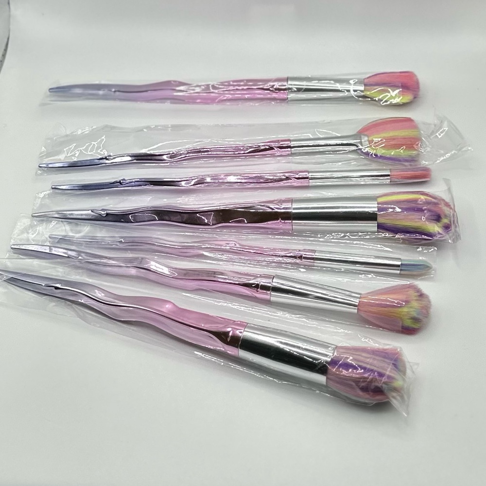 Unicorn 🦄 Rainbow Brushes - Makeup 7pc